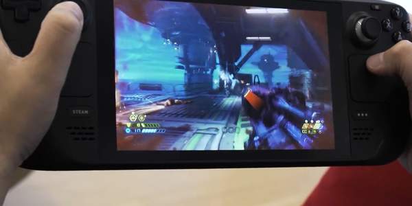 Steam掌机实机演示 流畅运行《巫师3》《控制》等作