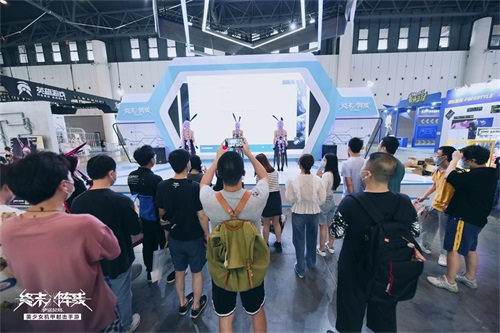AIG展会圆满落幕《终末阵线：伊诺贝塔》High翻全场！