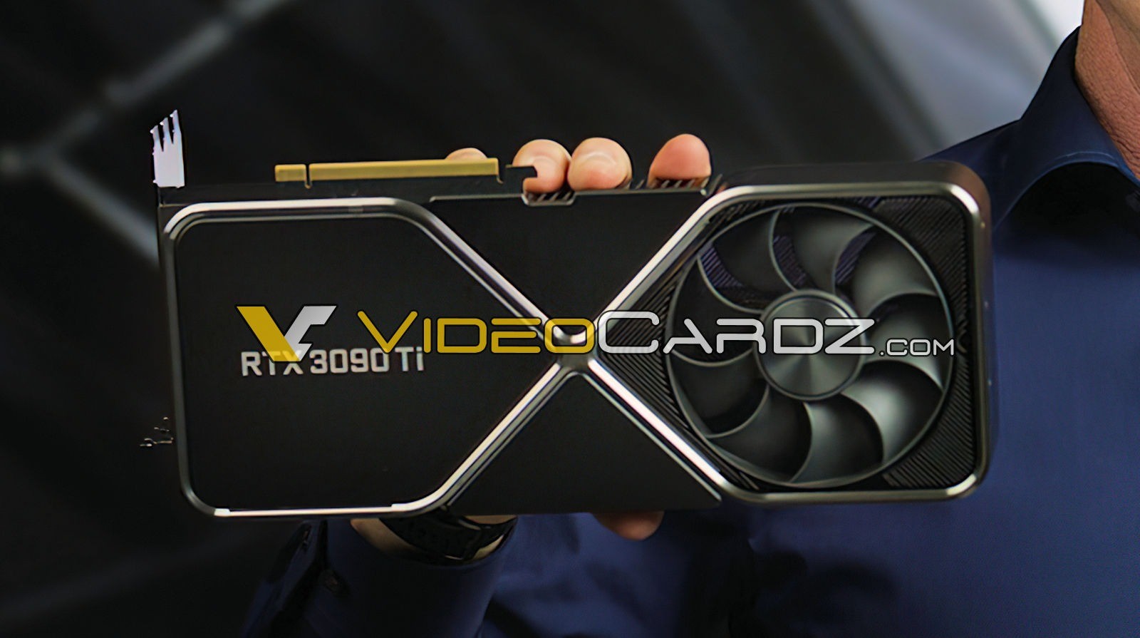 RTX3090 Ti公版显卡实拍图曝光！或于本月底上市