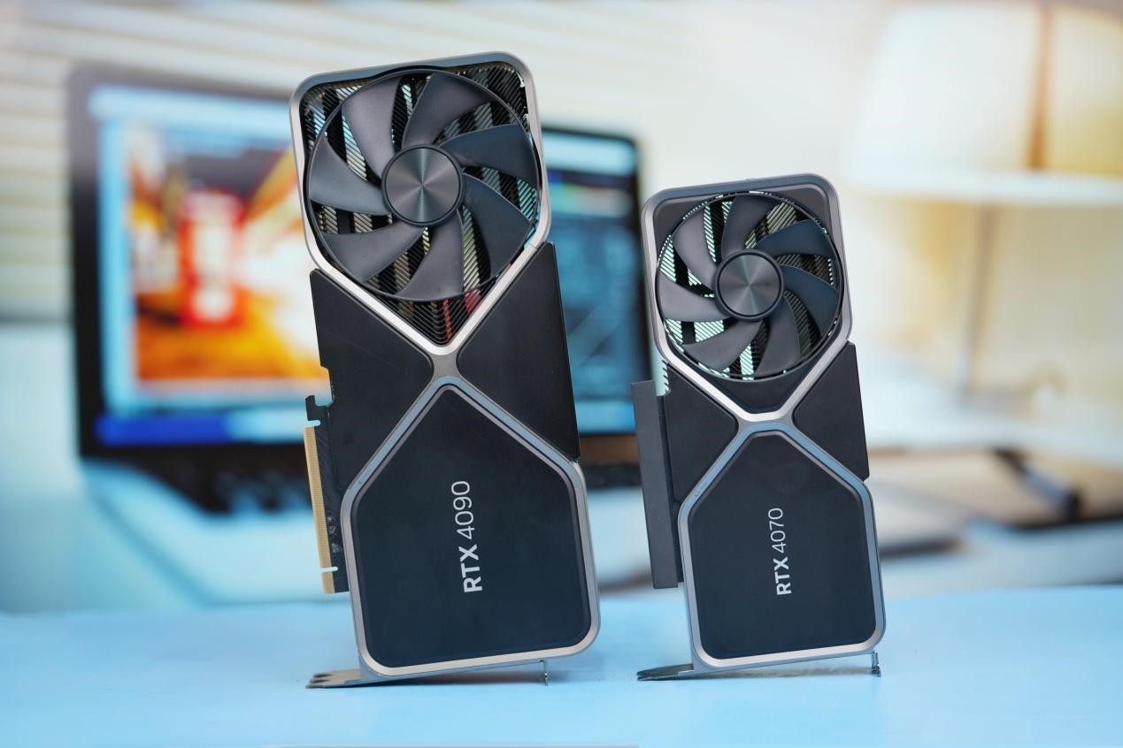 RTX4070显卡正式发布！网友：这价格香不起来